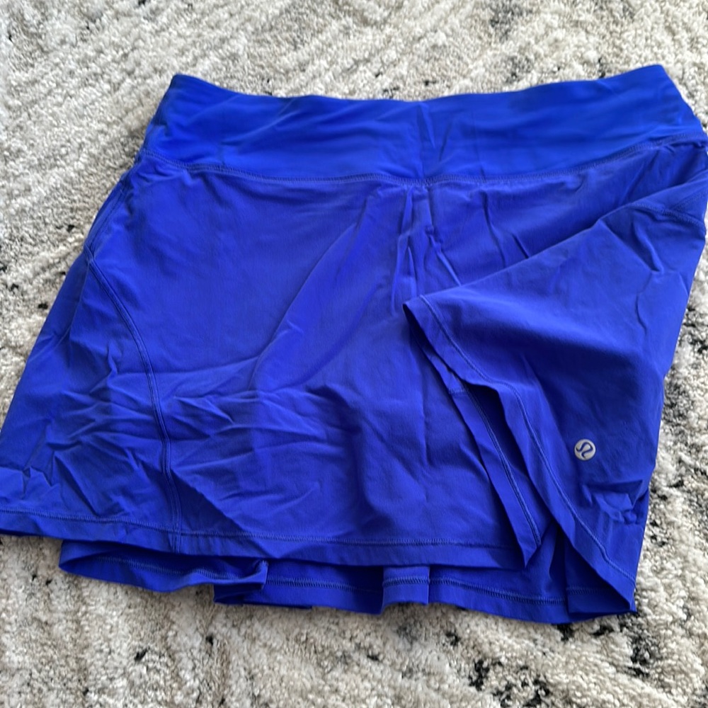 Lululemon Size 6 Tennis Skirt